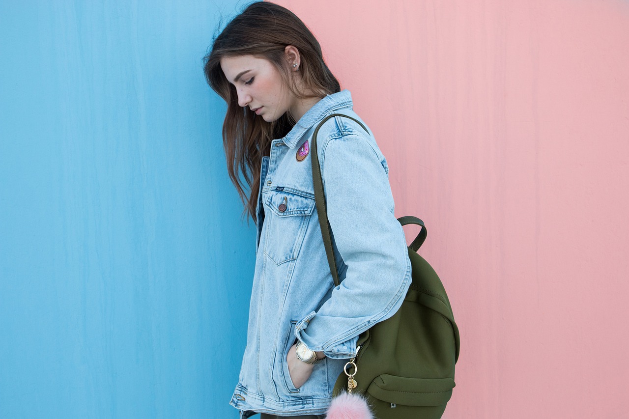 entdecken sie die neuesten fashion trends für jede saison. bleiben sie stilvoll mit aktuellen modeinspirationen, must-haves und tipps direkt von den laufstegen.